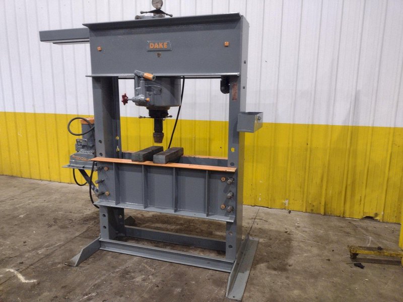 125 TON X 48" DAKE H-FRAME HYDRAULIC PRESS: YOBRO #24587