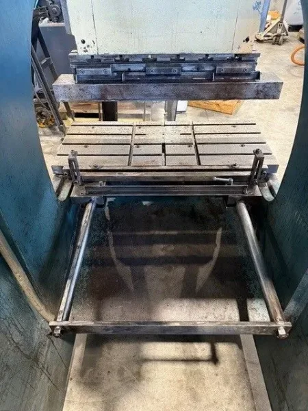 AMADA SPH-60 66 Ton Brake Punch 1983’ #7906