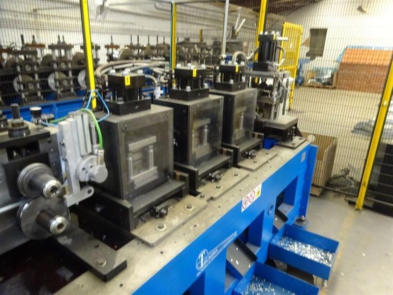 Tecnoma - punching &amp; bending installation hooks