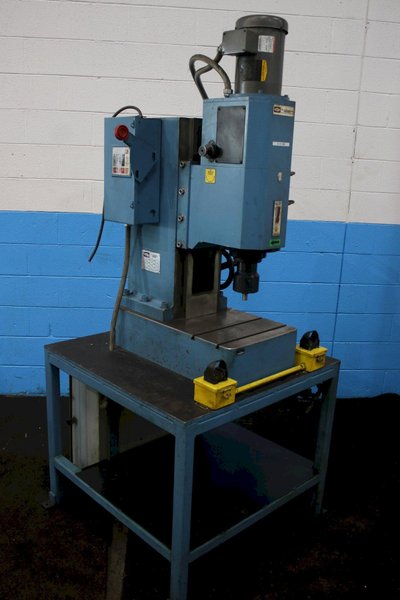VSI MODEL #TM-23 RIVET SPINNER: STOCK #75603