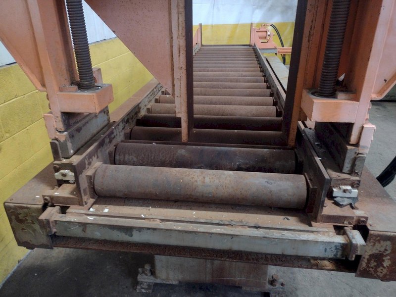 20" X 25" HEM MODEL #V150A-SMART AUTOMATIC MITERING VERTICAL BAND SAW: STOCK #18167