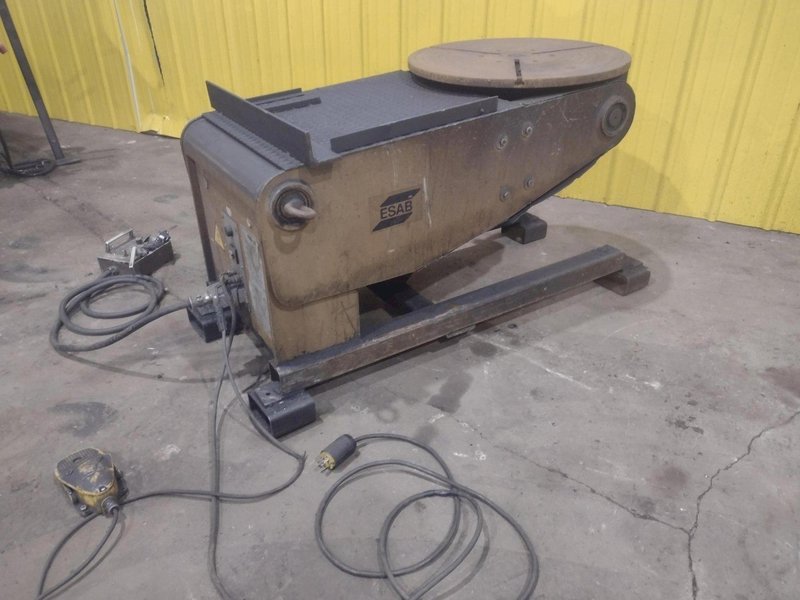 ESAB ADJUSTABLE TILT WELDING POSITIONER: YOBRO #25780