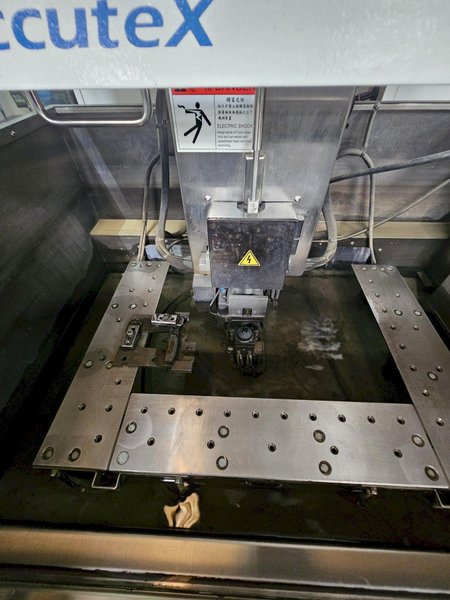 2022 ACCUTEX AL 500SA Wire EDM - High Precision Performance