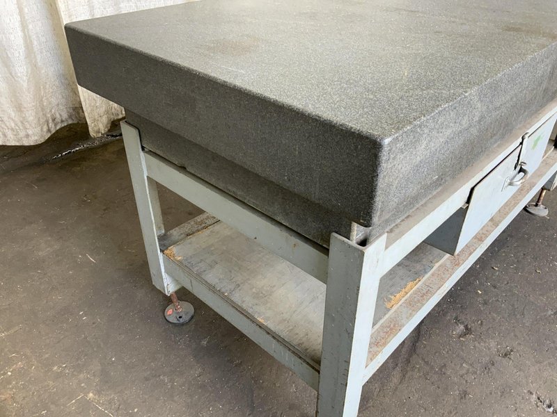 36" X 72" PRATT AND WHITNEY BLACK GRANITE SURFACE PLATE W/ STAND: STOCK #81387