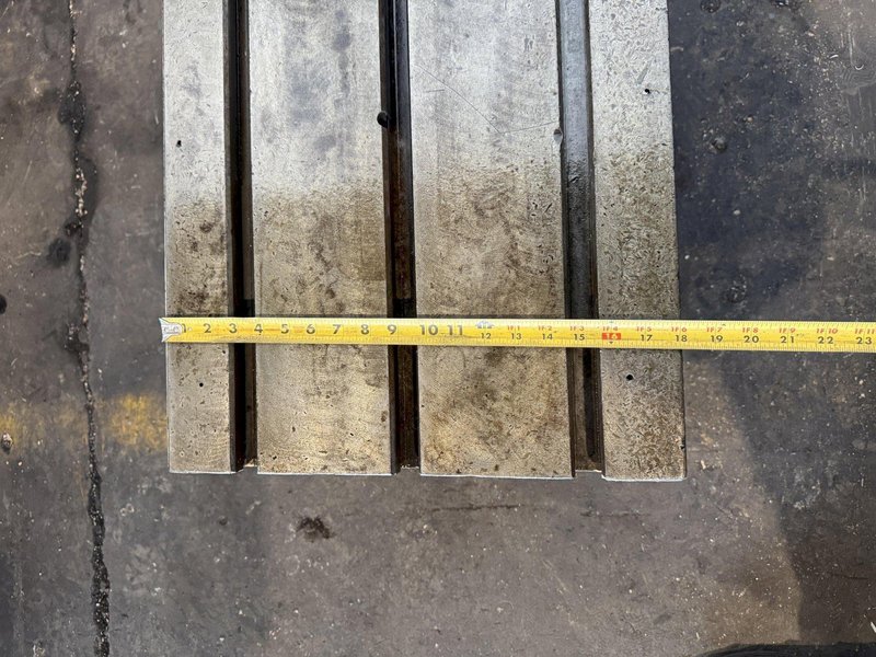 24" W X 18" D X 18" T CARLTON T-SLOTTED DRILL BOX TABLE. STOCK #0542926