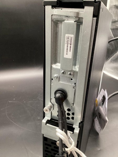 APC SMX3000RMLV2U 3000VA 2700 Watts 7 Outlets 120V Smart-UPS NEW