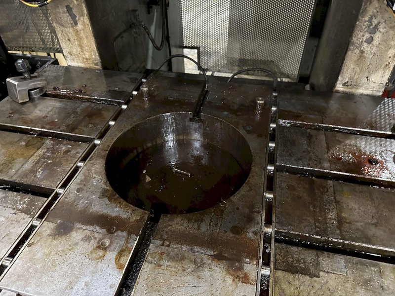 220 TON AIDA GAP FRAME STAMPING PRESS