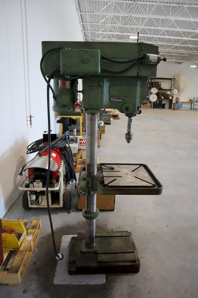 Delta Rockwell 20" Floor Model Drill Press, Variable Speed to 2,000 RPM, 6" Hand Quill Feed, Drill Chuck