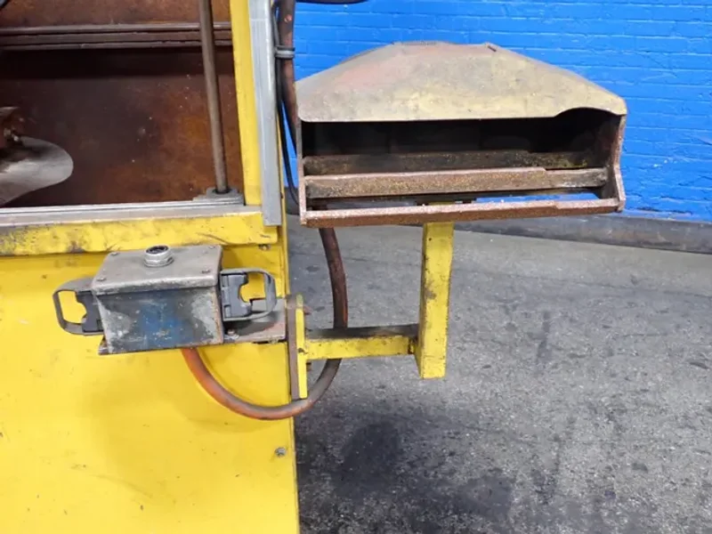 Vertical Rotary Welder - Am24450
