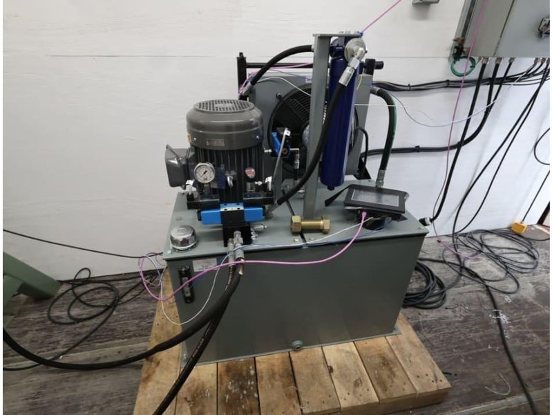 200 TON X 80" BEECHE WIRE CABLE TENSILE HYDRAULIC TEST BENCH, WITH CONTROLLER &amp; DISPLAY: YOBRO #25186