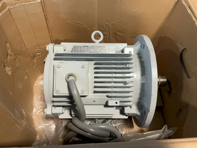 TOSHIBA INDUCTION MOTOR   -  JEC-2137-2000