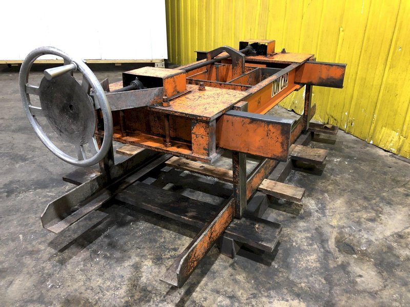 10,000 LBS X 84&quot; X 26&quot; TO 62&quot; WIDE BUSHMAN ADJUSTABLE SHEET LIFTER:STOCK #18034