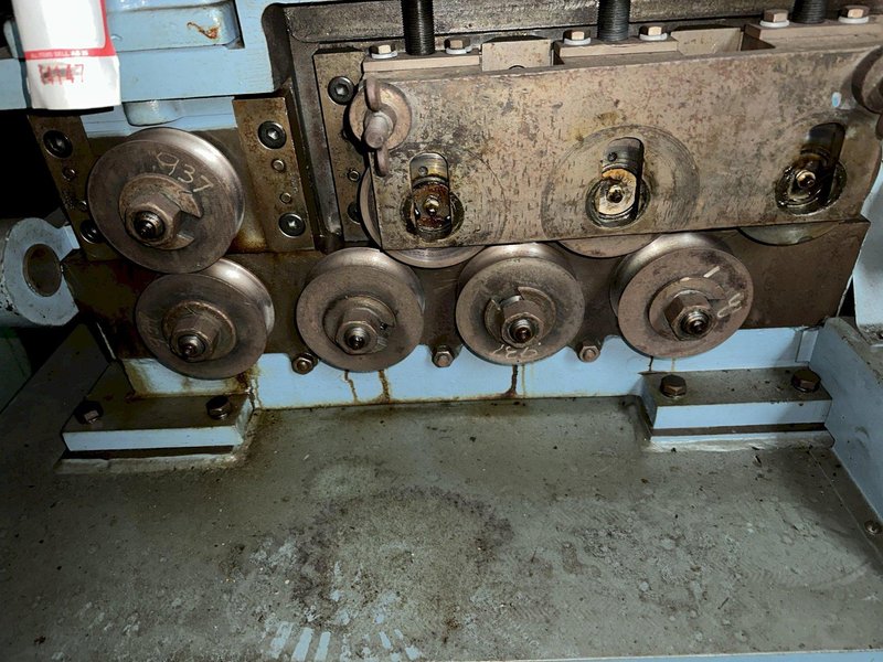 SHUSTER MODEL 3GRS 2 PLANE WIRE/TUBE STRAIGHTENER. STOCK # 1260922