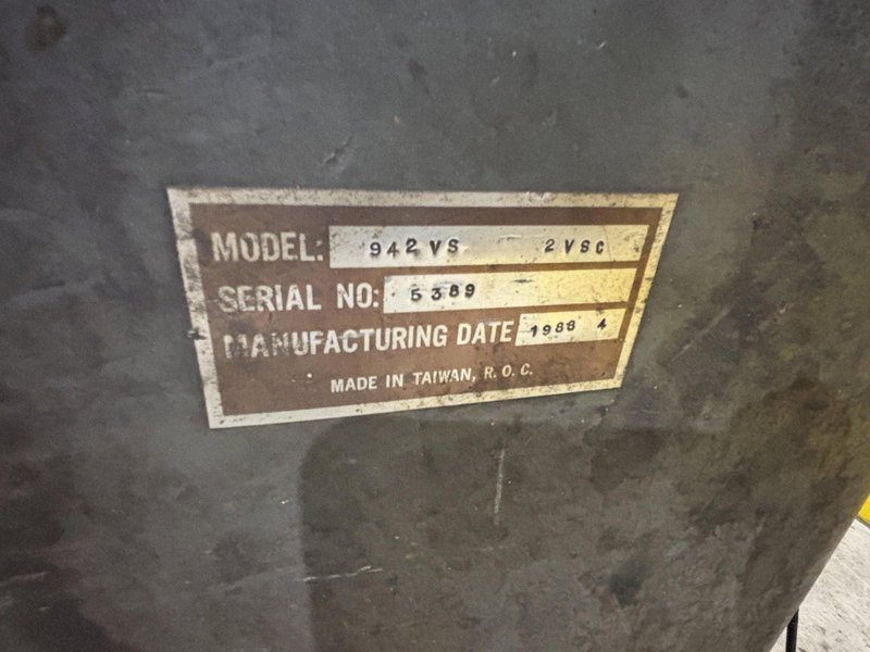 3 HP KING MODEL #942VS RAM TYPE VERTICAL MILLING MACHINE: STOCK #23625