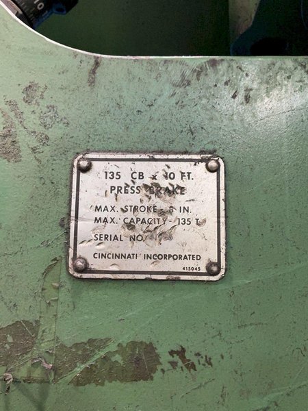 CINCINNATI 135 TON PRESS BRAKE  -  135 CB X 10 FT