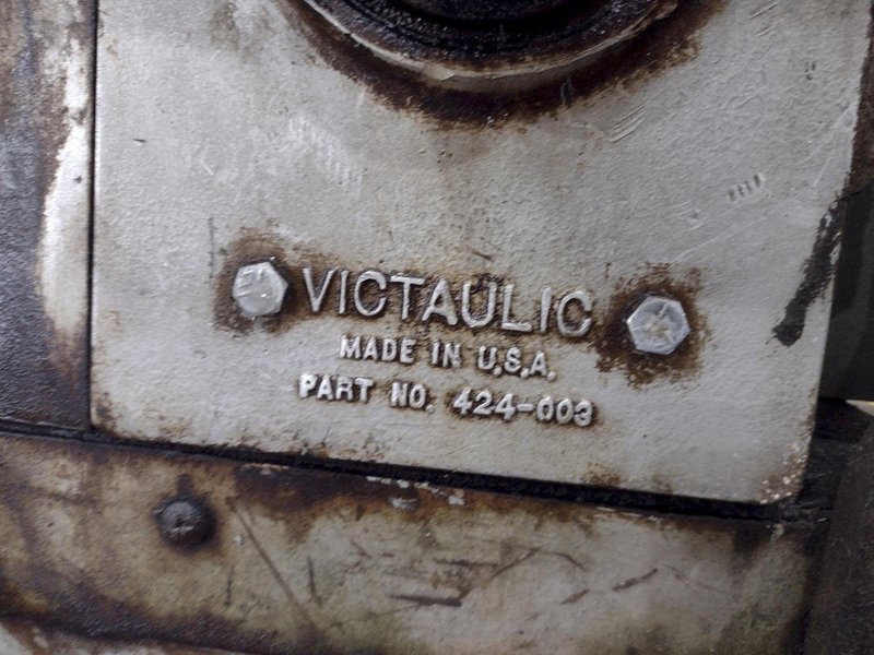 4" TO 24" VICTAULIC MODEL #VE-424-MC HYDRAULIC GROOVER MACHINE: STOCK #22645