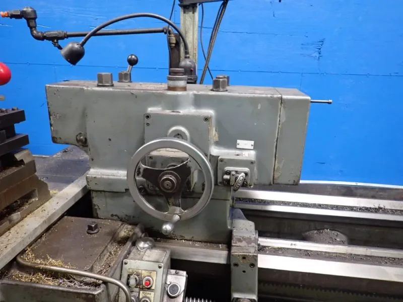 AMERICAN / A WYLE COMPANY 25" X 120" LATHE