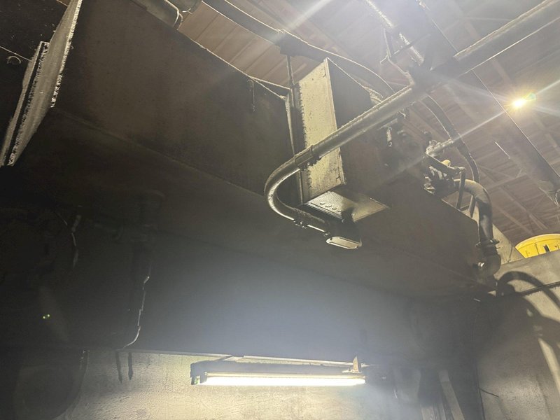 750 TON X 14' HTC 750G HYDRAULIC PRESS BRAKE. STOCK # 1002525