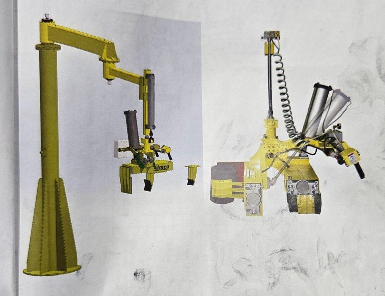 AIMCO ARTICULATED JIB CRANE WITH PNEUMATIC GRIPPER USED