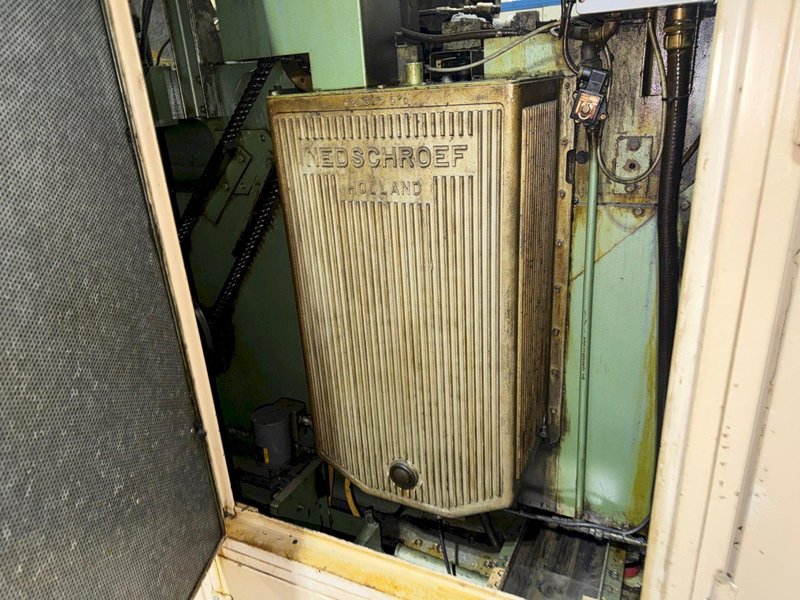 Nedschroef Model HBV-3 4 Die Progressive Header