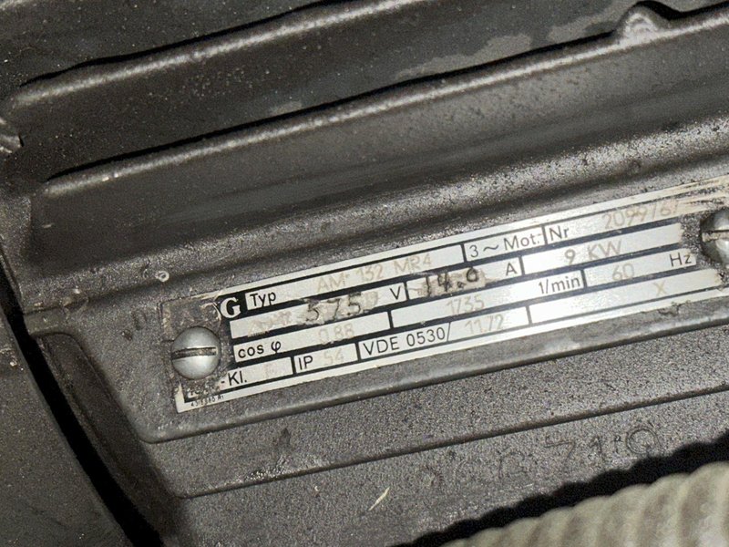 5 HP X 4 CARTRIDGE PLYMOVENT DUST COLLECTOR: STOCK #22015