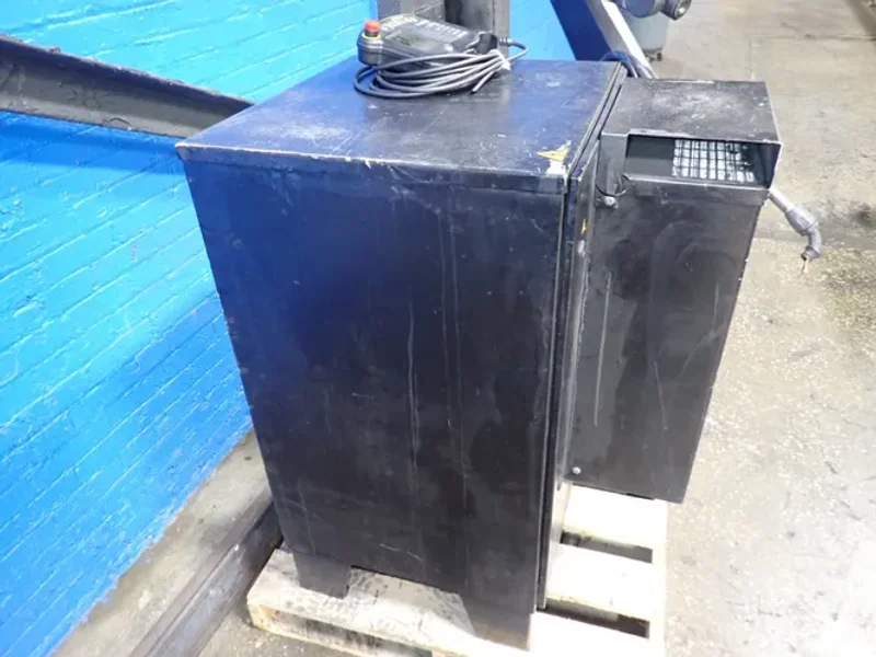 STAUBLI ROBOT  -  TX90XL