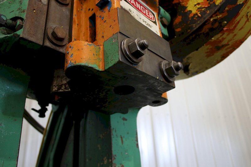 22 TON MINSTER MODEL #3 OBI PRESS: STOCK #75292