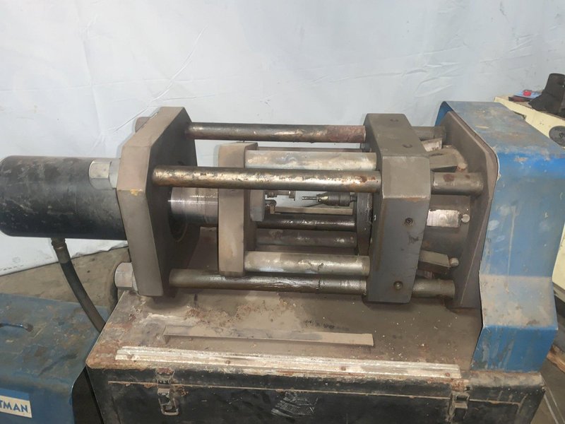 EASTMAN #K-10 CRIMPER MACHINE: STOCK #11374