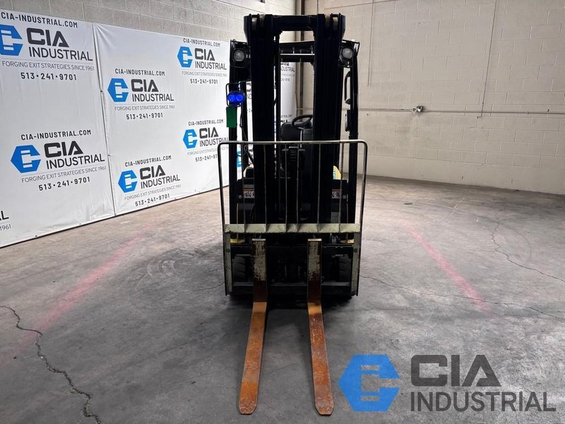 2019 - 3,000 LB. YALE MODEL ERP030VTN367E084