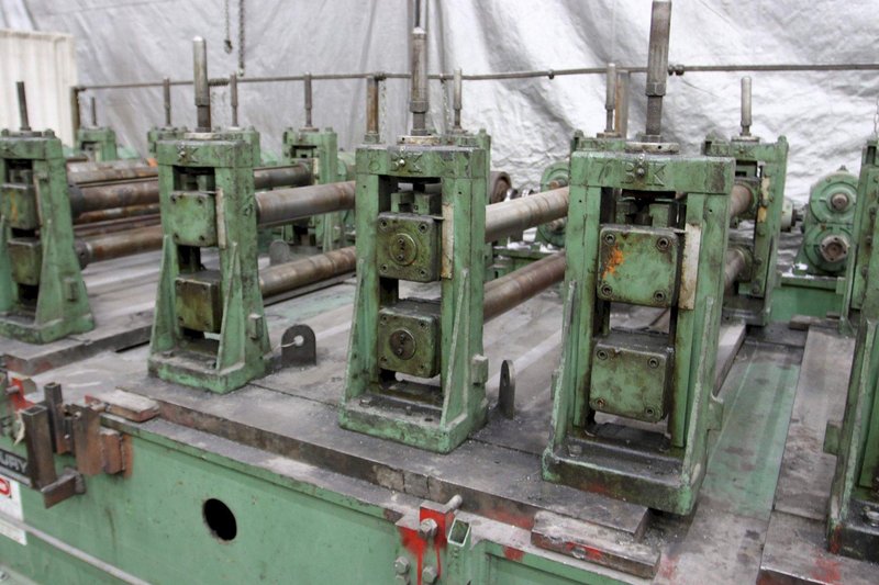 13 STANDS X 3&quot; X 44&quot; BRADBURY ROLLFORMER: STOCK #69558