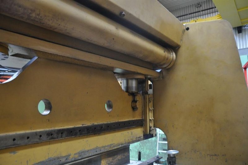 Colly - 200 ton x 3100 mm