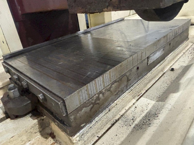 12&quot; X 24&quot; CHEVALIER MODEL #FSG-3A1224H 3 AXIS AUTOMATIC HORIZONTAL SURFACE GRINDER: YOBRO #24048