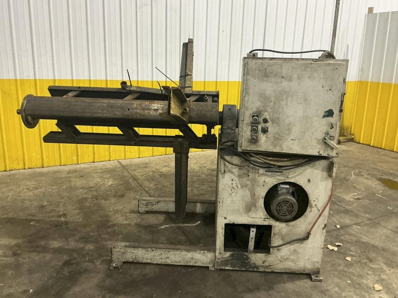 7,000 LBS X 48" DALLAS SINGLE END MOTORIZED UNCOILER COIL REEL: YOBRO #26129