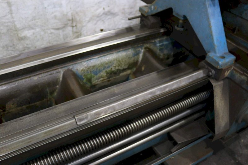 33" X 168" HAMBURG ENGINE LATHE: STOCK #72800