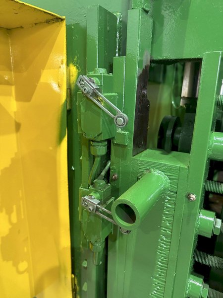 4' x 1/2" Betenbender Hydraulic Squaring Shear Stock #1403920