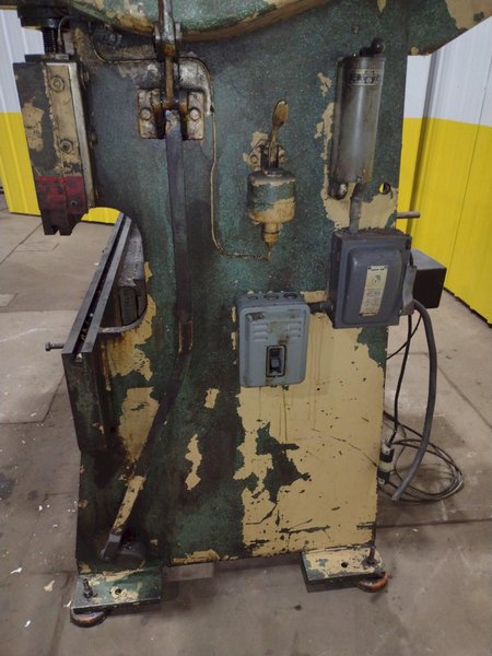 45 TON X 6' CHICAGO D&amp;K MODEL #56-A MECHANICAL PRESS BRAKE WITH CNC BACK GAUGE: STOCK #19652