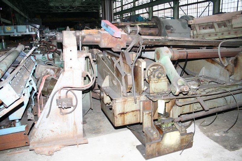 4&#039; TO 9-1/2&#039; X 30&#039; BARDONS &amp; OLIVER AUTOMATIC INFEED TABLE:STOCK #51701