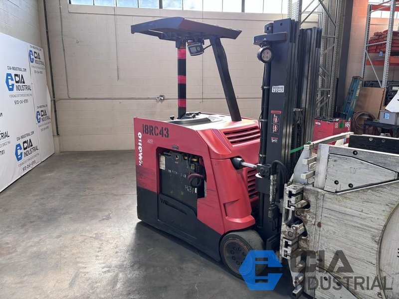 2018 - 5,000 LB. RAYMOND MODEL 425-C50TT STAND-UP ELECTRIC FORKLIFT