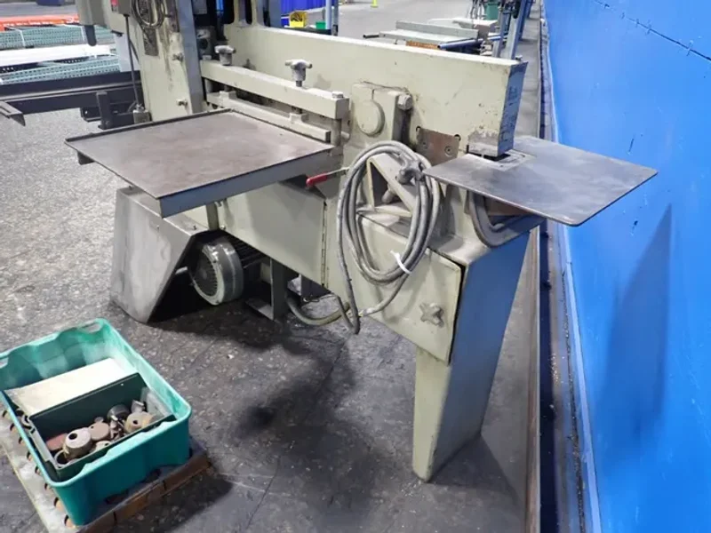 CENTER ENGINEERING 49 TON METAL MUNCHER  -  MM61C