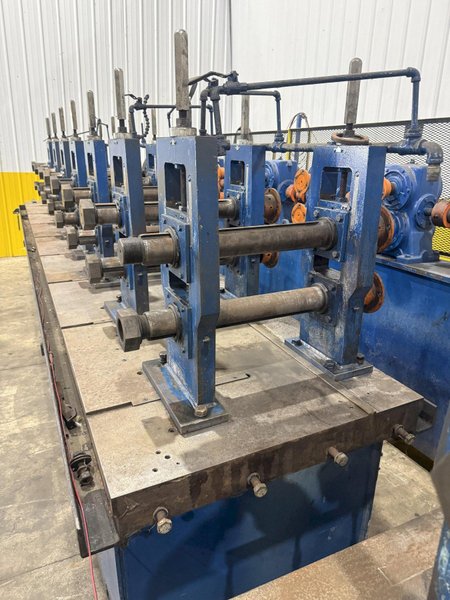 16 STAND x 3" X 18" ROLL SPACE BRADBURY MODEL #430 U-JOINT DRIVE ROLLFORMER: YOBRO #25254