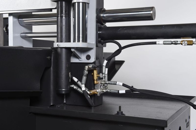 NEW 13" x 18" HYD-MECH MODEL S-20P SEMI-AUTOMATIC HORIZONTAL PIVOT BAND SAW