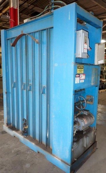 60&quot; QUALITY PRODUCTS MODEL #V6030M VERTICAL BALER: YOBRO #23984