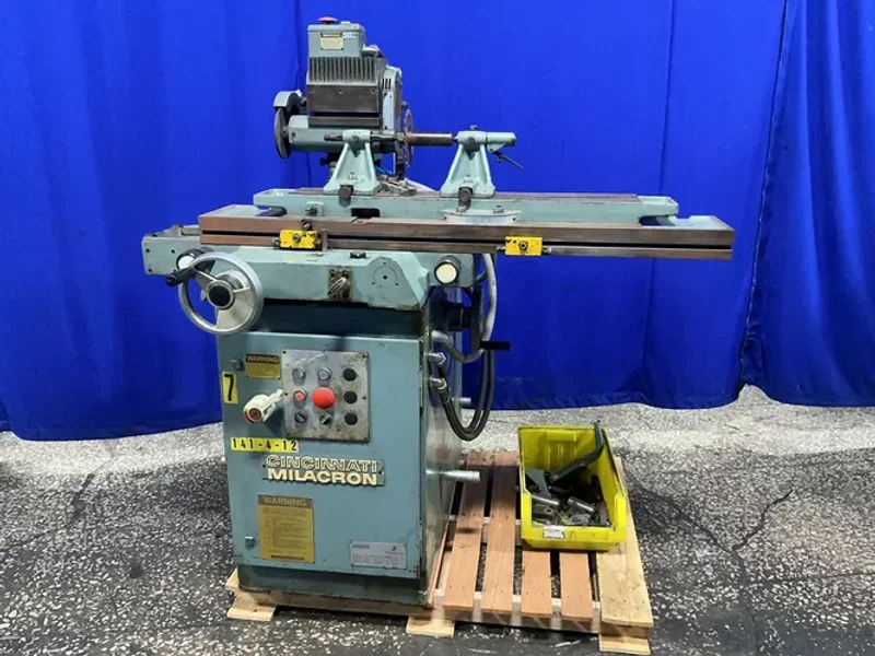 Cincinnati Milacron 6” And 3.5” Grinding Wheels, 6”x36” Table Cutter &amp; Tool Grinder - 2mt
