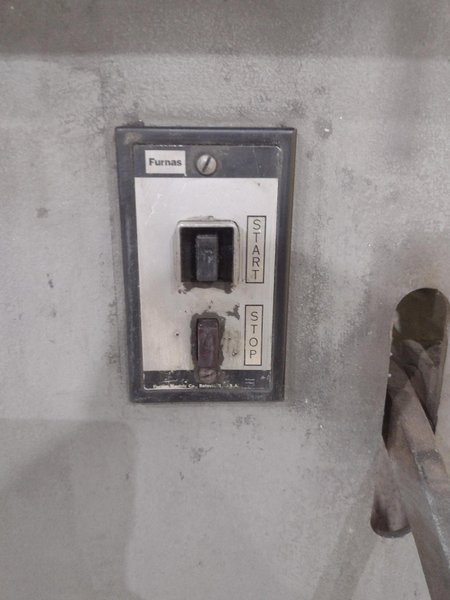 9" DAKE PARMA WORK-A-MATIC MODEL SXC VERTICAL ROLL IN BANDSAW 110 VOLTS: STOCK #22056