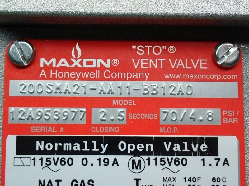 HONEYWELL MAXON 2" NPT GAS VALVE ASSEMBLY  -  200SMA21-AA11-BB12A0