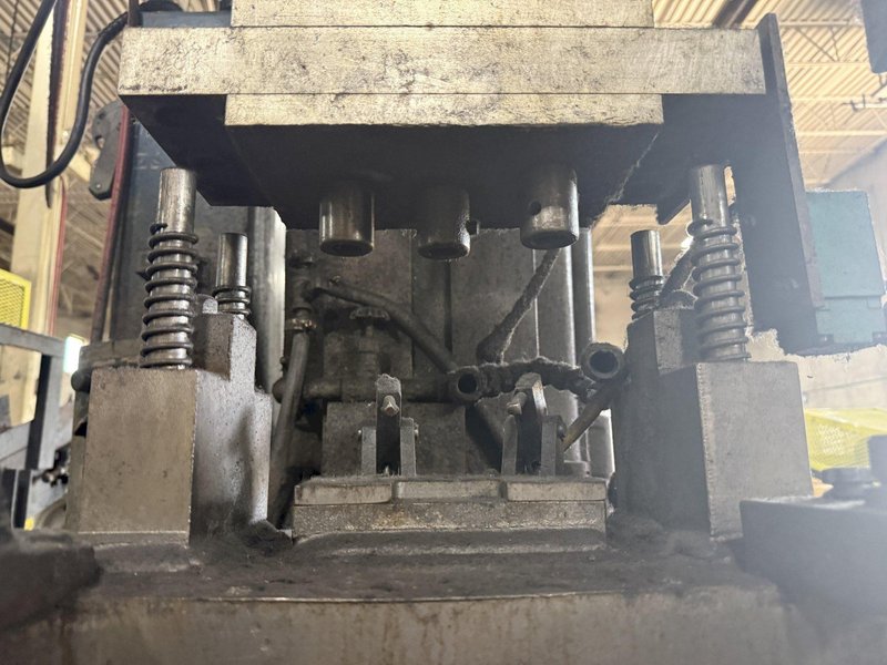 24&quot; CLEERMAN SERIES-A PRODUCTION FEED SPINDLE DRILL: STOCK #23671