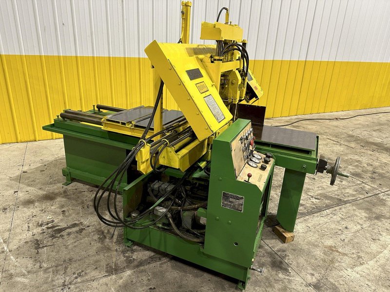 10" X 17" WF WELLS MODEL #W-10-2U AUTOMATIC HORIZONTAL DUAL POST BAND SAW: STOCK #21759
