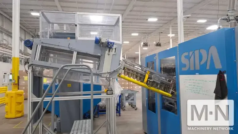 SIPA MODEL SFL 1 XL INJECTION BLOW MOLDING MACHINE MFG 2015 ( 2) AVAILABLE