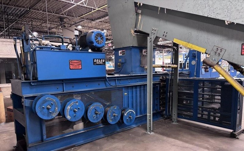 30" X 40" SELCO MODEL HSO-128A AUTO-TIE TOP LOADING HORIZONTAL HYDRAULIC BALER SYSTEM, W/ CONVEYOR &amp; DUMP HOPPER: YOBRO #26210