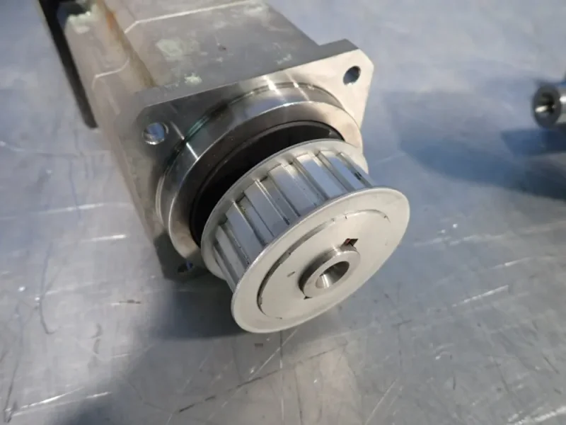 YASKAWA ELECTRIC 1500 RPM AC SERVO MOTOR   -  SGMSV-10D3A61
